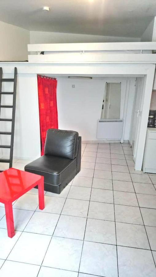 Studio Rouge A 5 Minutes De La Cathedrale Et Neoma Reims Eksteriør bilde